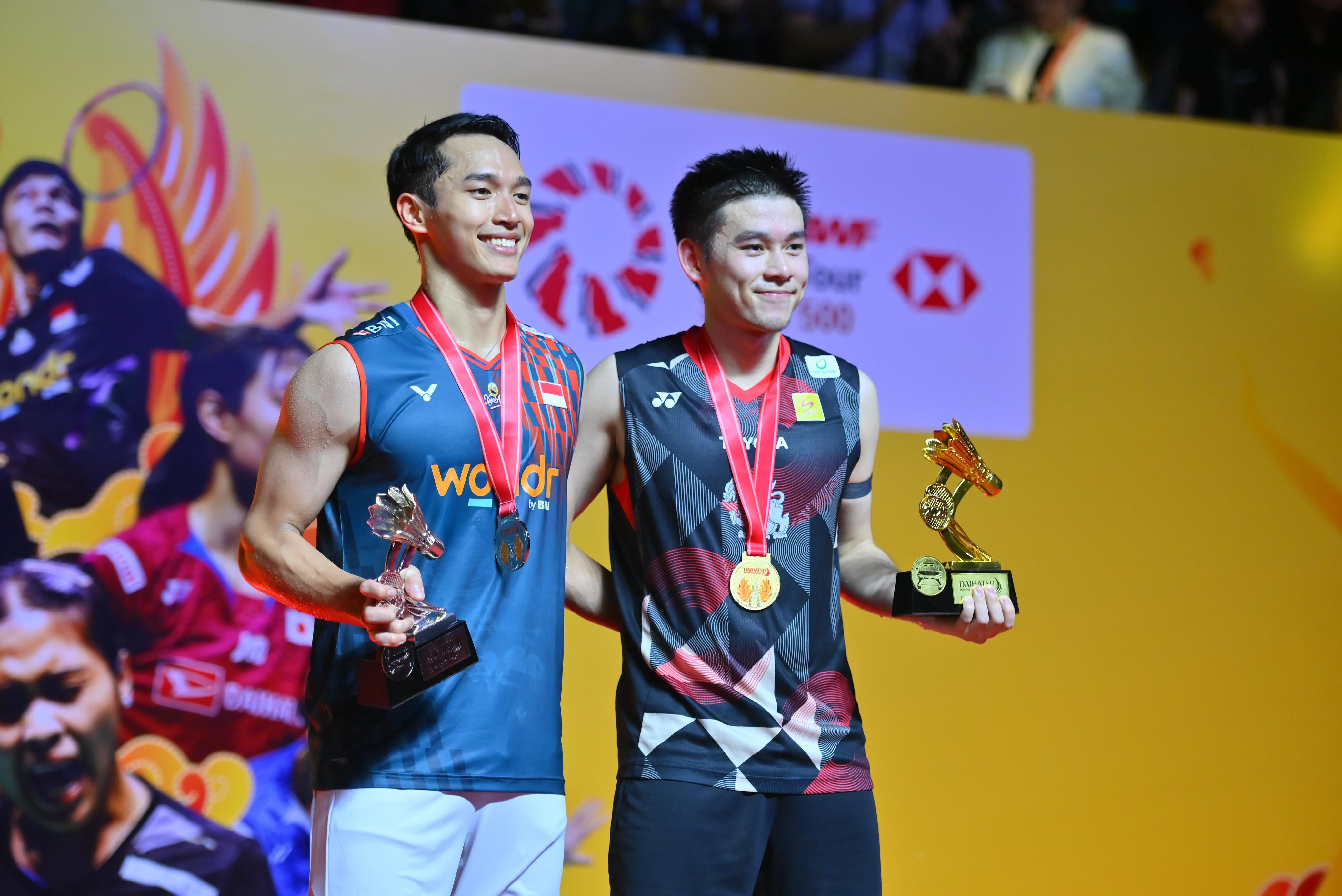 Kalahkan Jonatan Christie, Kunlavut Raih Gelar Juara Indonesia Masters 2025 Sektor Tunggal Putra