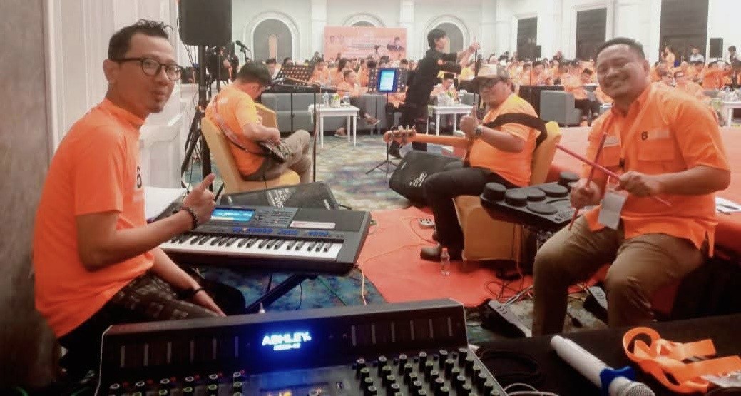 Musik Kelas Pekerja Meriahkan Acara Rakernas Partai Buruh 2025