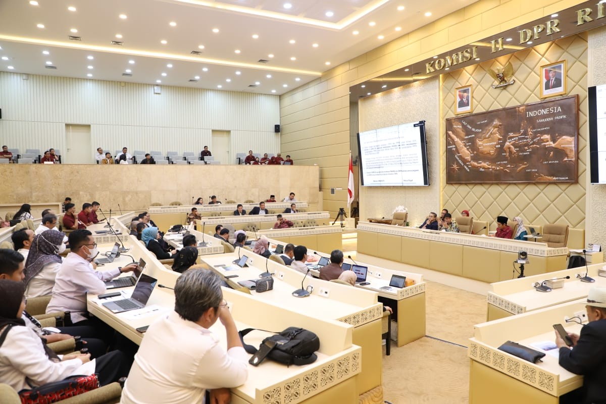 DPR, Kemenpan RB dan BKN Sepakati Batas Waktu Penyelesaian Tenaga Non-ASN