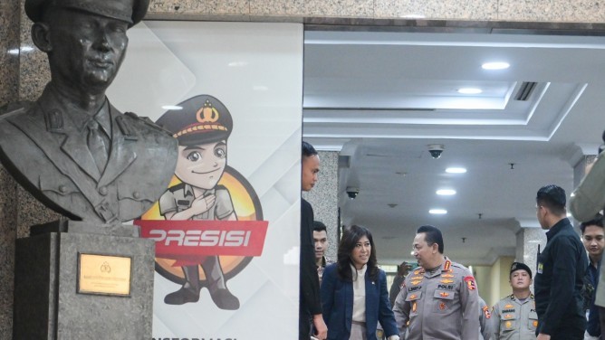 Komdigi dan Polri Sepakat Perangi Jaringan Fake BTS dan Judi Online