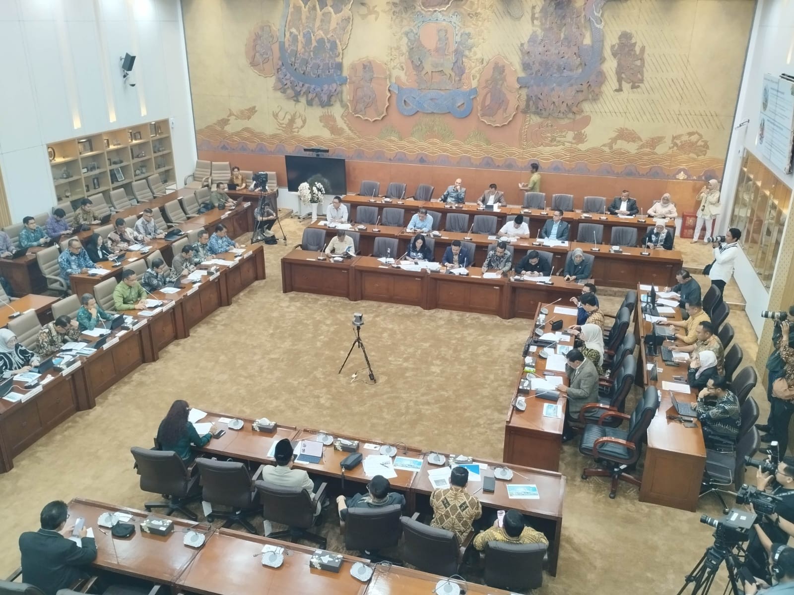 Semprot Pertamina soal Pertamax Oplosan, DPR: Nggak Cukup Sebatas Minta Maaf