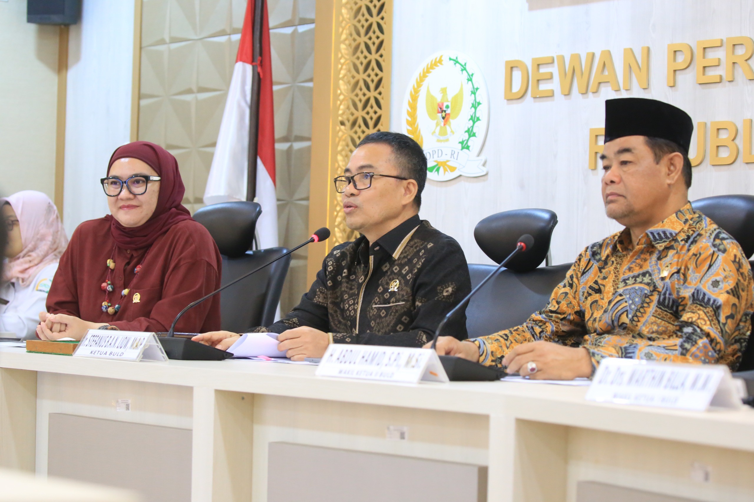 BULD DPD RI Mengesahkan Hasil Pemantauan dan Evaluasi Ranperda-Perda Tata Kelola Pemerintahan Desa