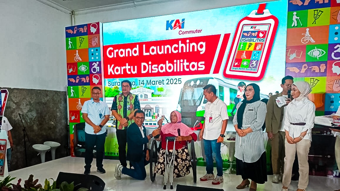 Luncurkan Kartu Disabilitas, KAI Commuter 8 Surabaya Maksimalkan Layanan pada Penggunanya