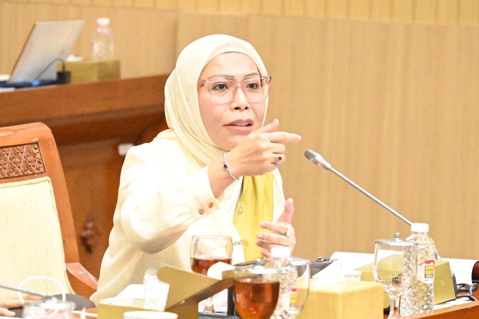 3 Polisi Tewas Ditembak di Lampung, DPR Desak Proses Hukum Transparan!