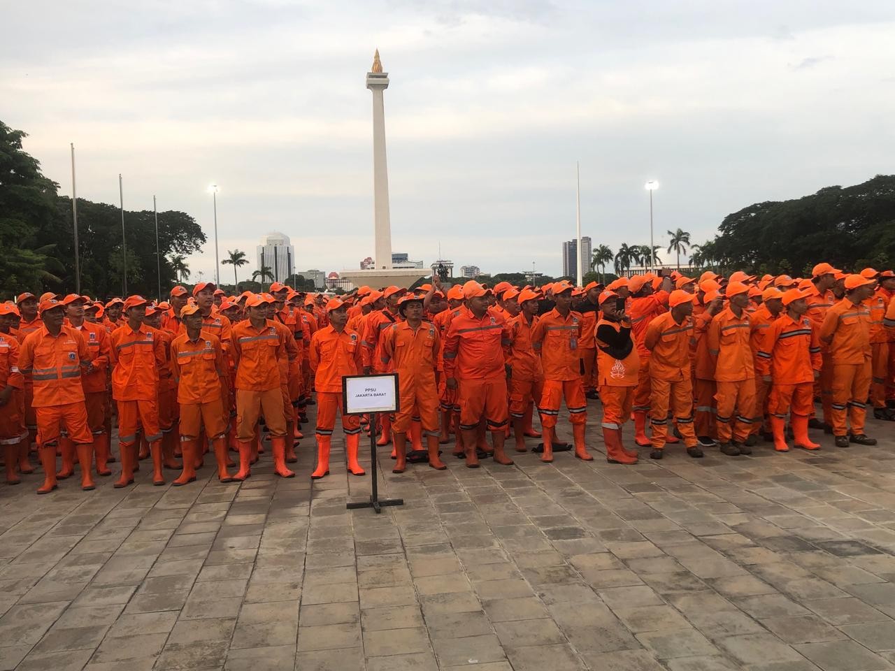 Pemprov DKI Pastikan Pencairan THR PJLP Diberikan Sebelum Cuti Bersama