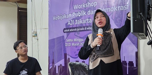 Demokrasi Kian Merosot Imbas Cawe-cawe Pemerintah 