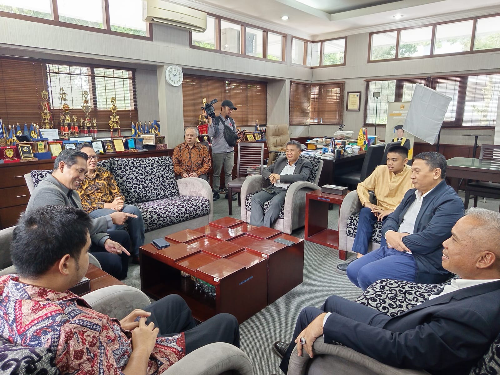Indonesia Harus Tampil sebagai Negara Tengah Berkualitas di Forum Global