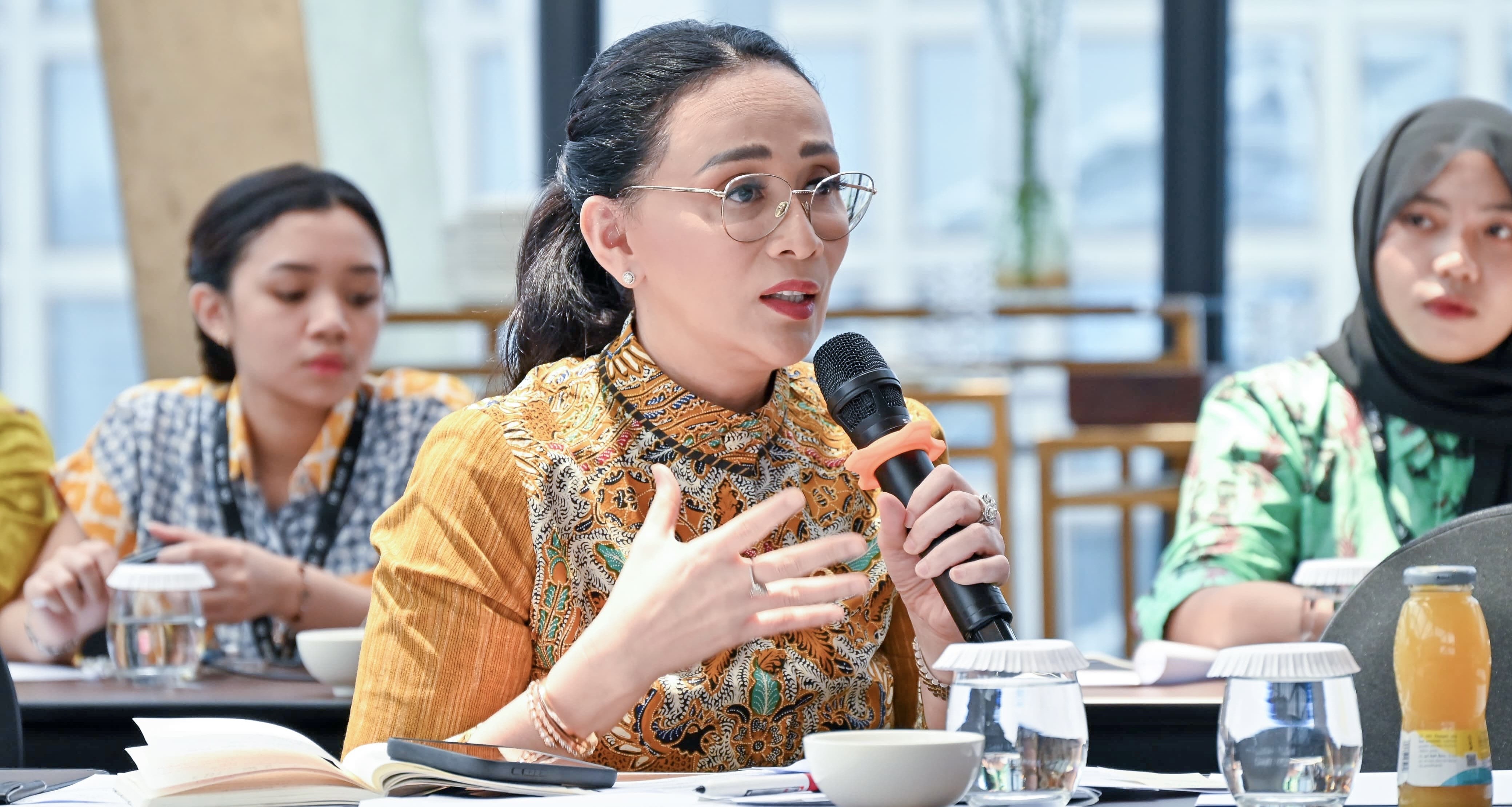 Komisi I DPR Minta Evakuasi Seribu Warga Gaza Bersifat Sementara