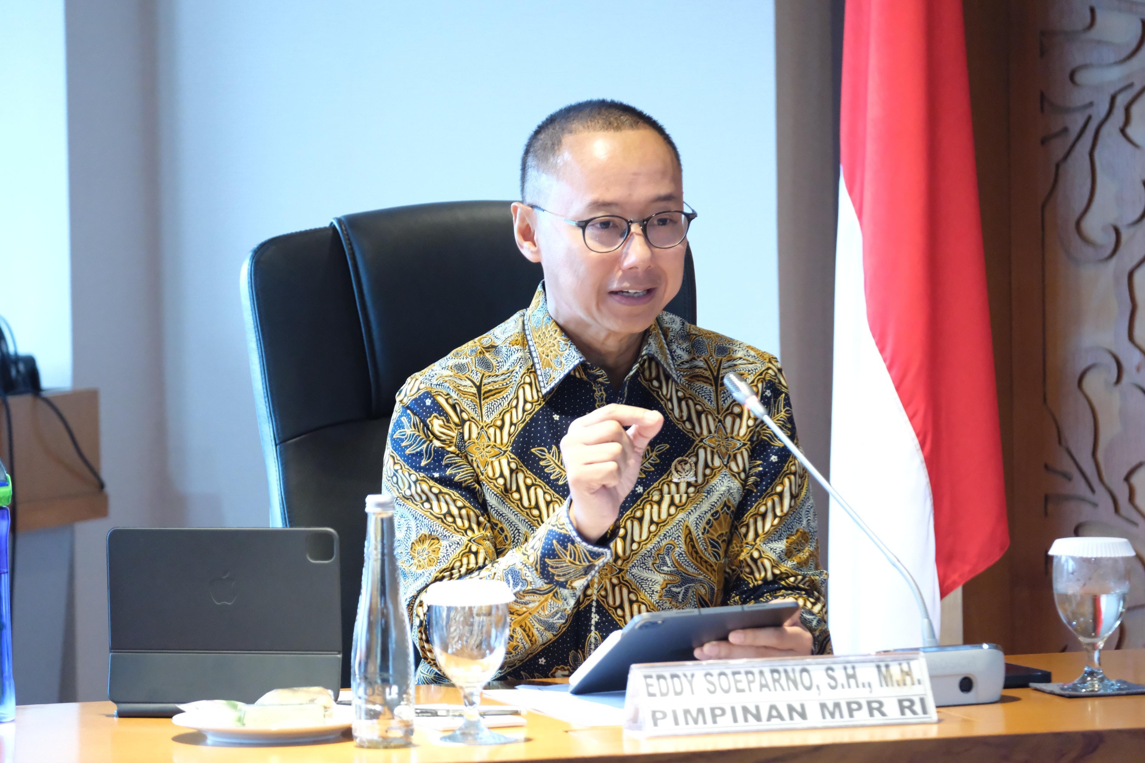 Apresiasi Kehadiran Prabowo di Peringatan Hari Buruh, Eddy Soeparno: Komitmen Keberpihakan