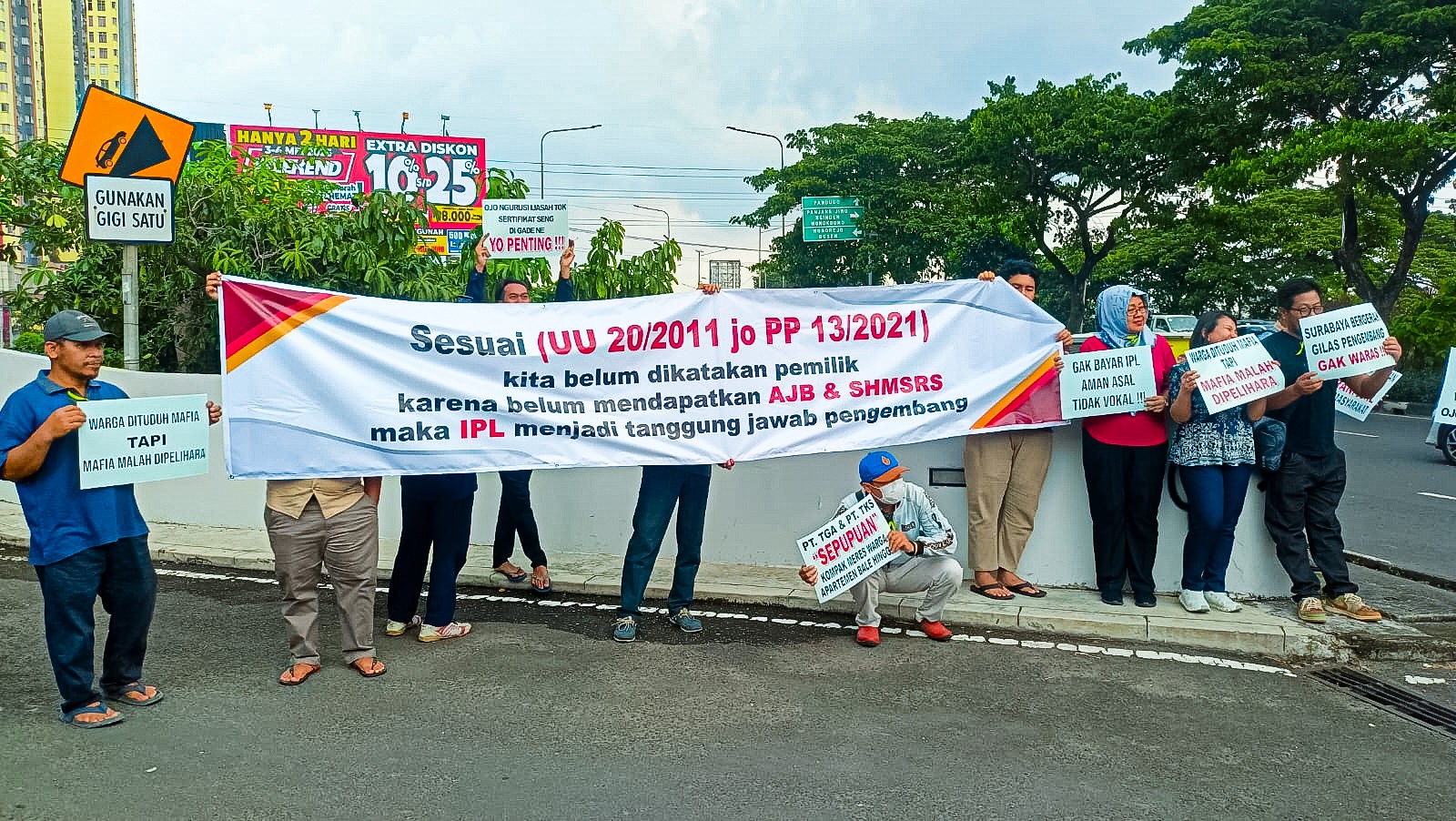 Aksi Damai Warga Apartemen Bale Hinggil, Komisi C DPRD Surabaya Turun Tangan
