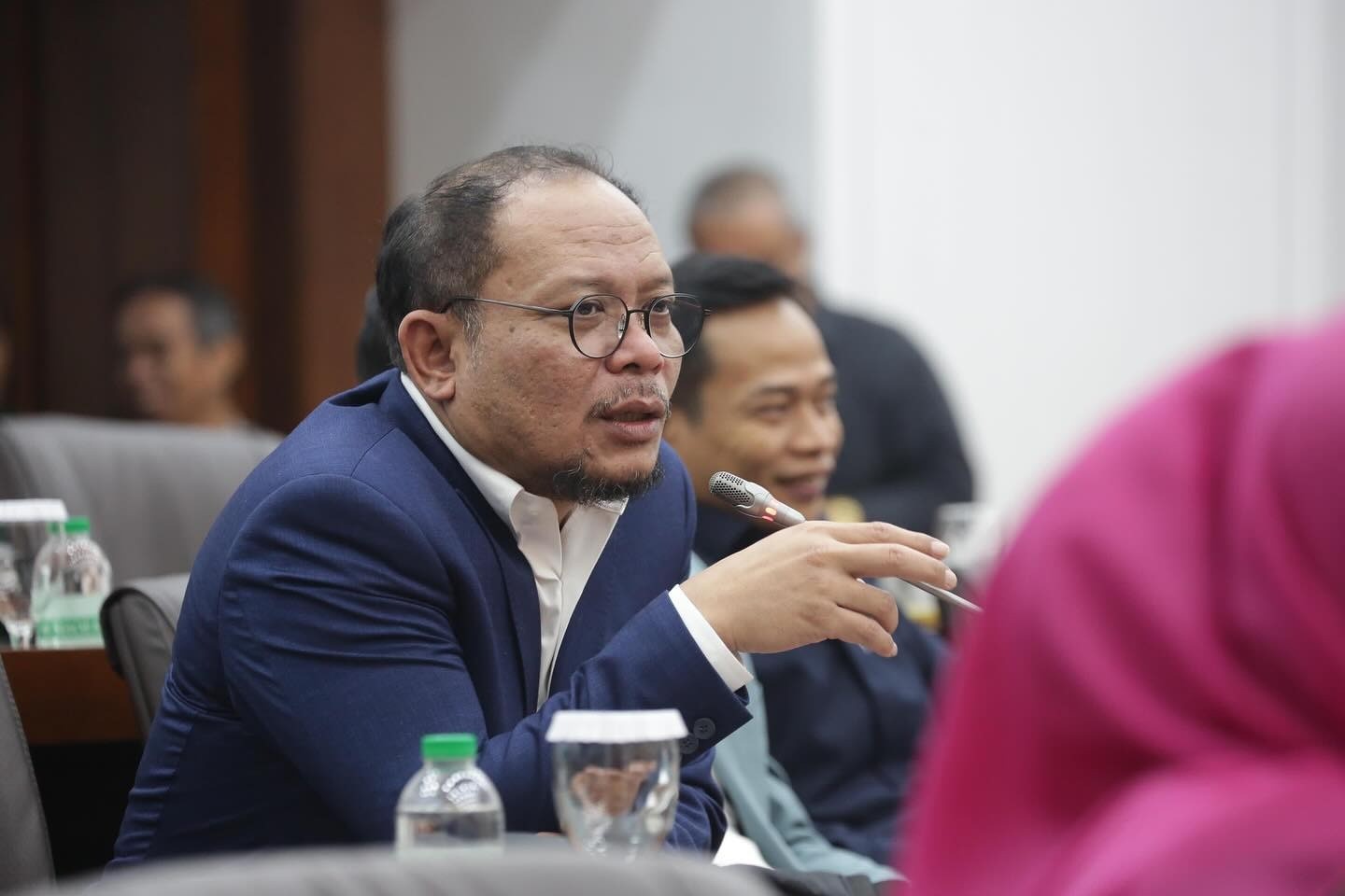 Hanif Dhakiri: Pertumbuhan Melambat, Pemerintah Harus Segera Koreksi Arah
