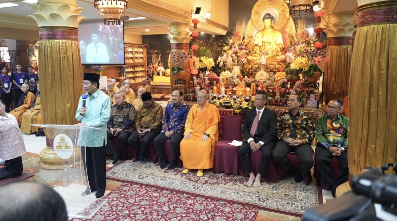 Menag Nasaruddin Umar: Waisak Momentum Menanamkan Kebajikan dan Wujudkan Perdamaian Dunia