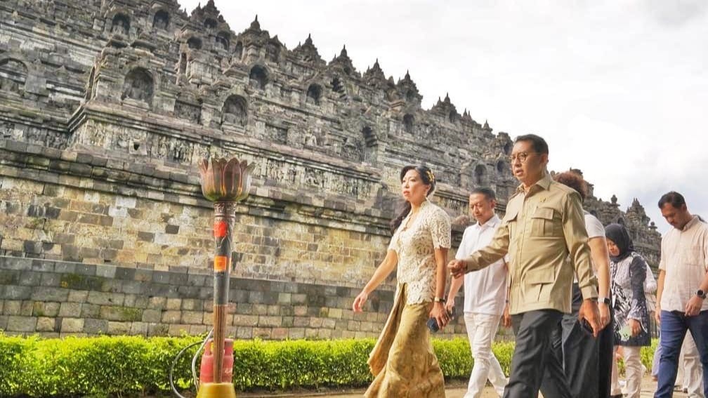 Perayaan Waisak, Fadli Zon Inspeksi Sejumlah Sarana dan Fasilitas di Borobudur