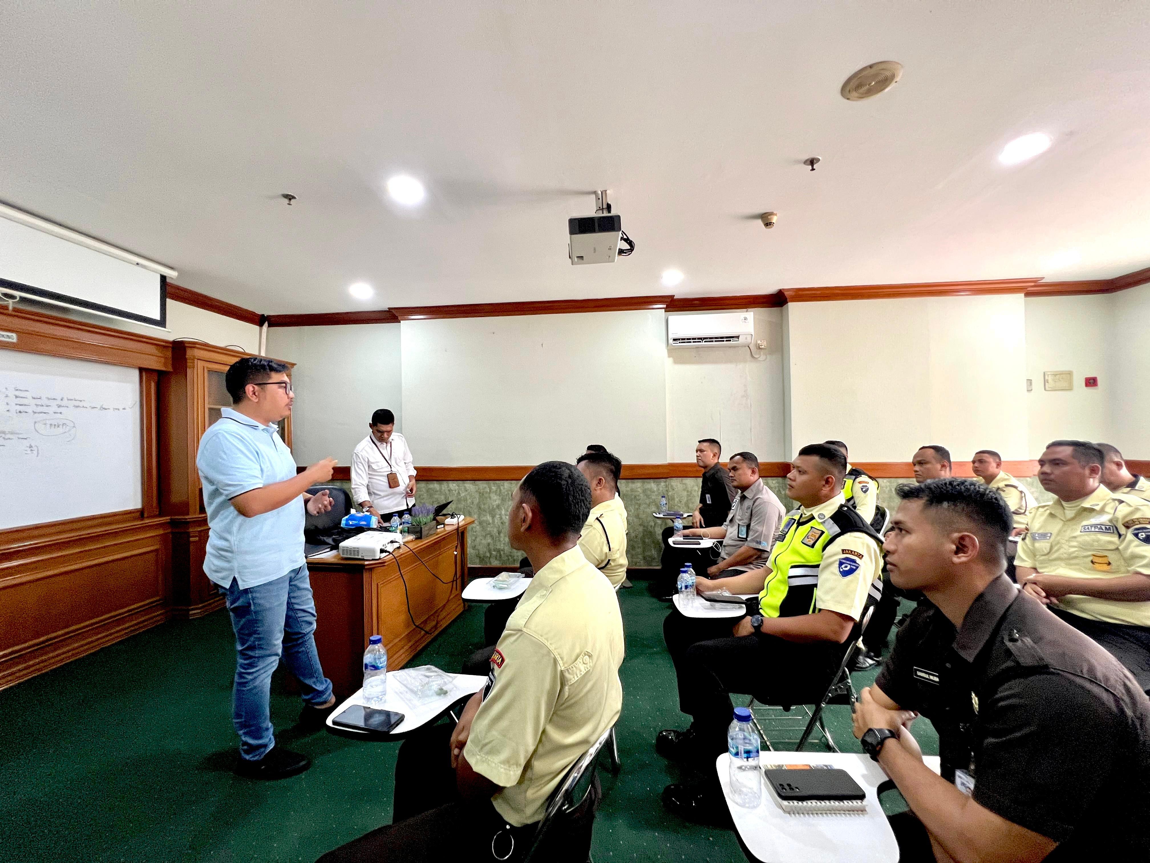 Perkuat Pengamanan Pelabuhan Tanjung Priok, PDS Tingkatkan Kompetensi dan Fisik Satuan Pengamanan