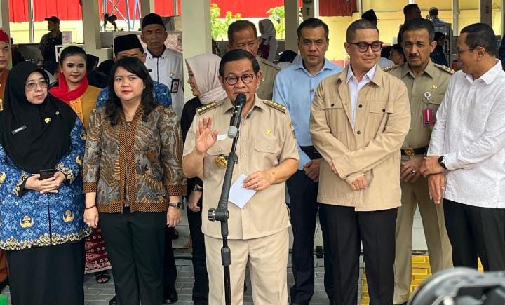 Pemprov DKI Pastikan Segera Atasi Tiang-tiang Monorel yang Mangkrak