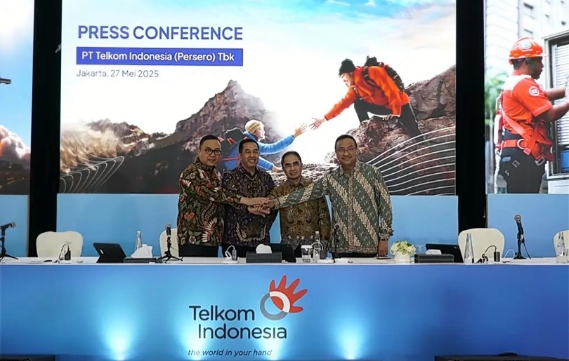 Saham Telkom Stagnan, Pengamat Nilai Pergantian Direksinya Hanya Kosmetik