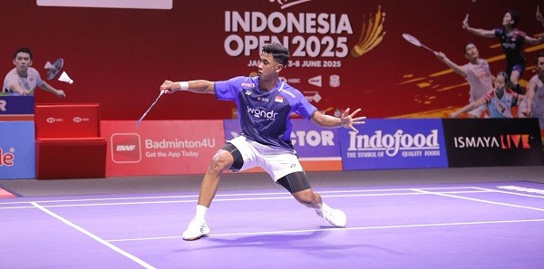 Alwi Farhan Taklukkan Prannoy, Cetak Sejarah Pribadi di Indonesia Open 2025