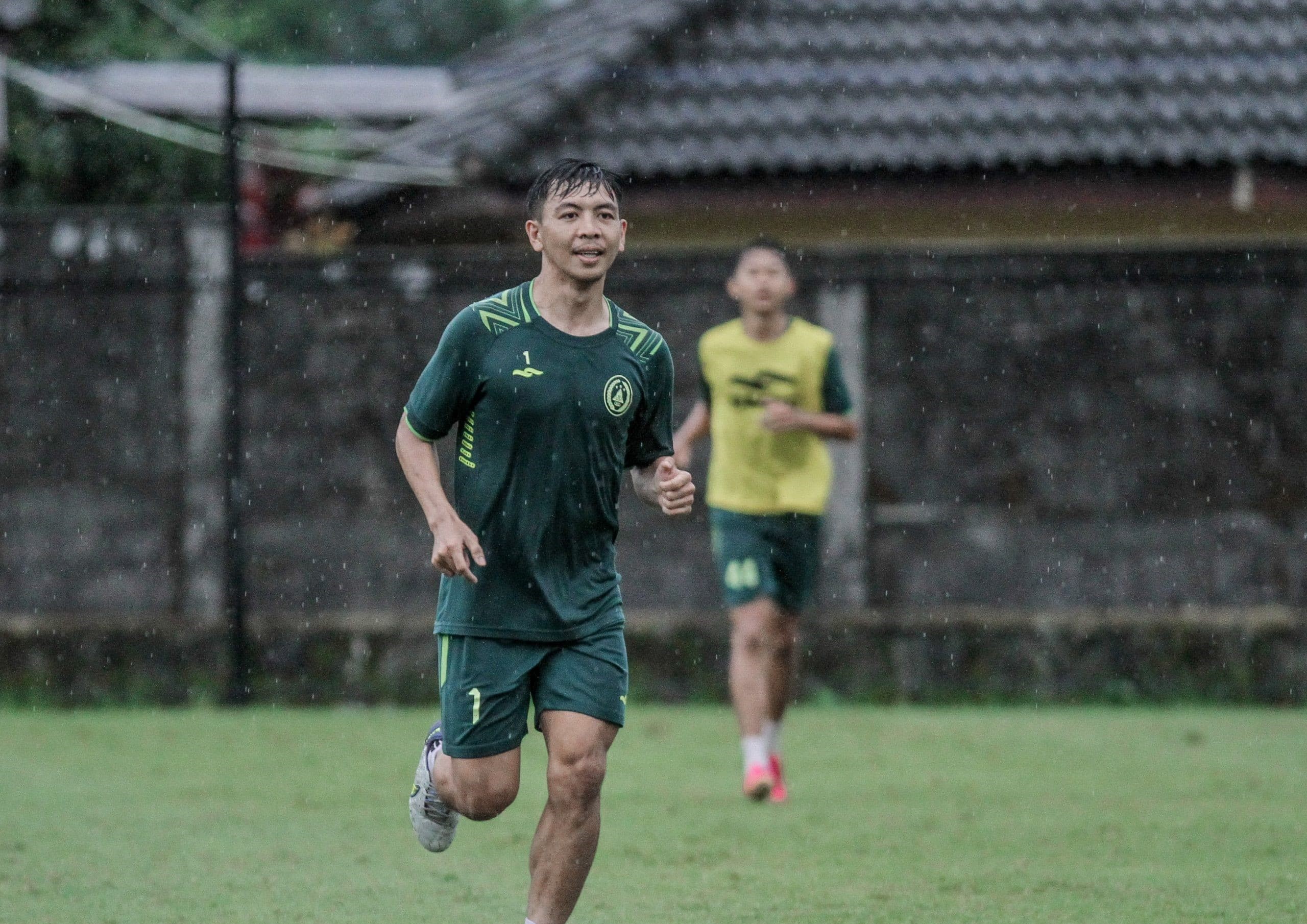 Persijap Jepara Resmi Daratkan Wahyudi Hamisi dari PSS Sleman