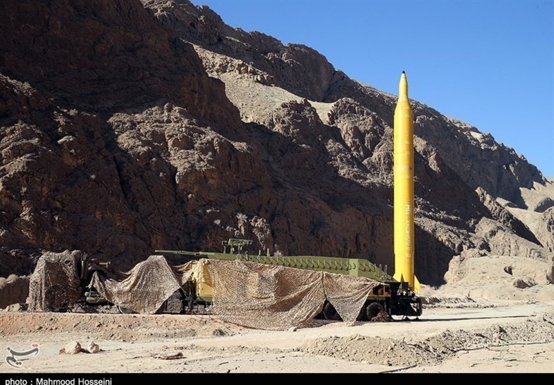 Pertama Kalinya, Iran Luncurkan Rudal Khaibar Berhulu Ledak Ganda ke Israel