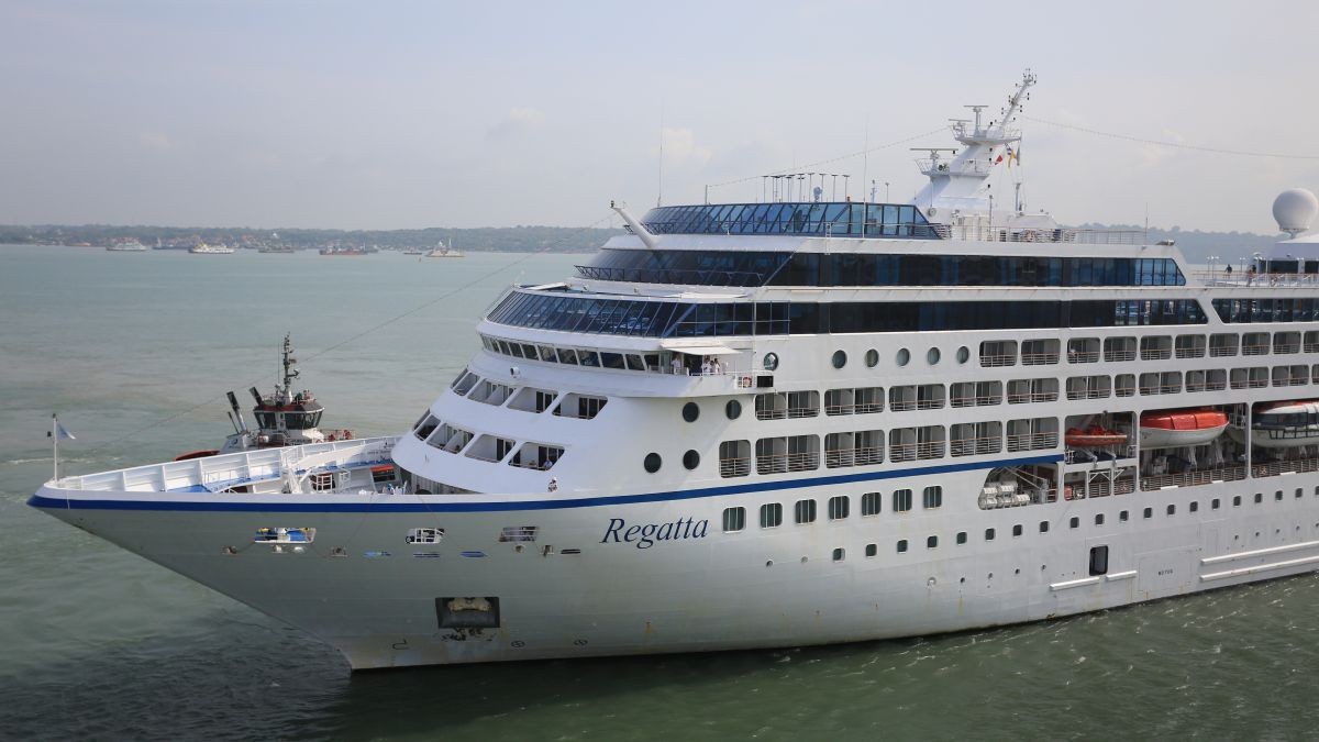 Pariwisata Bahari Meningkat, MV Regatta Tiga Kali Sandar di Tanjung Perak Surabaya