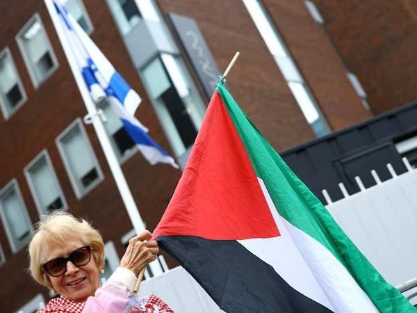 Irlandia Jadi Negara Eropa Pertama yang Larang Perdagangan dengan Israel