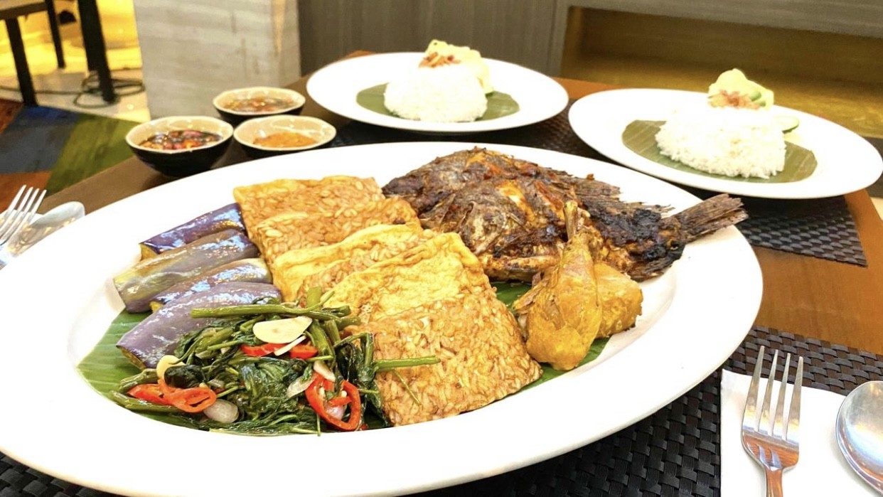 “Sego Gandengan” Hotel Neo Gubeng Surabaya, Hadirkan Pengalaman Kuliner Lokal yang Autentik