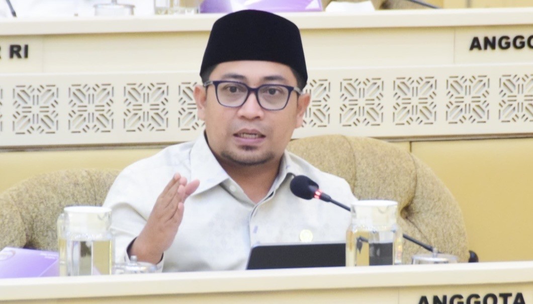 Komisi II Sentil MK Telah Bertranformasi Menjadi Lembaga Ketiga Perumus UU