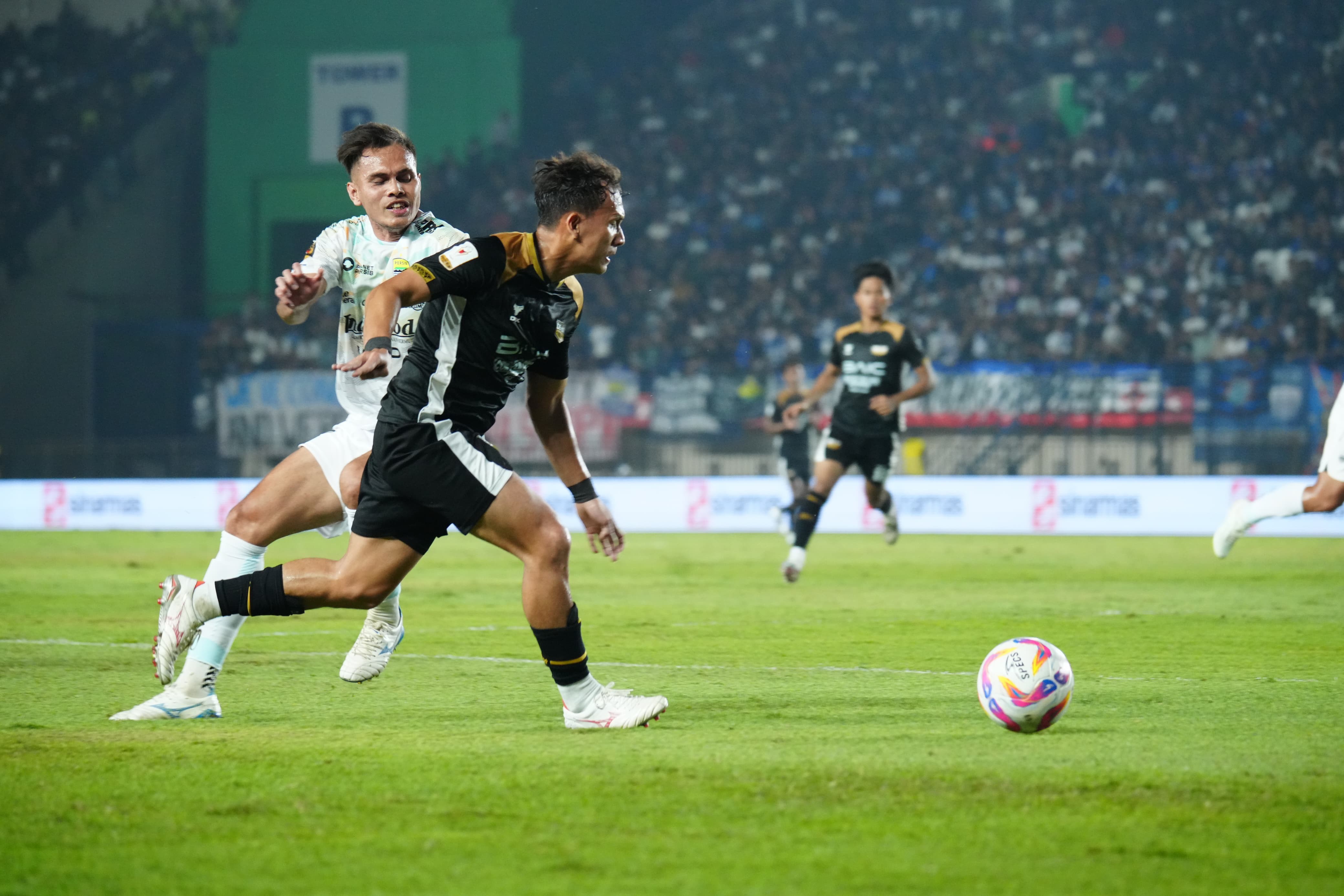 Piala Presiden 2025: Persib Gagal Taklukkan 10 Pemain Dewa United