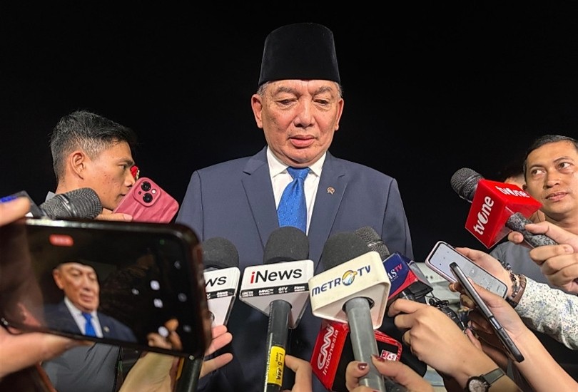 Menhan: Mayjen Ahmad Rizal Harus Pensiun  Sebelum Jabat Dirut Bulog