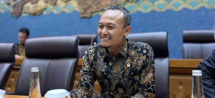 AS Kenakan Tarif Resiprokal 32%, DPR Desak Pemerintah Lindungi Industri Dalam Negeri