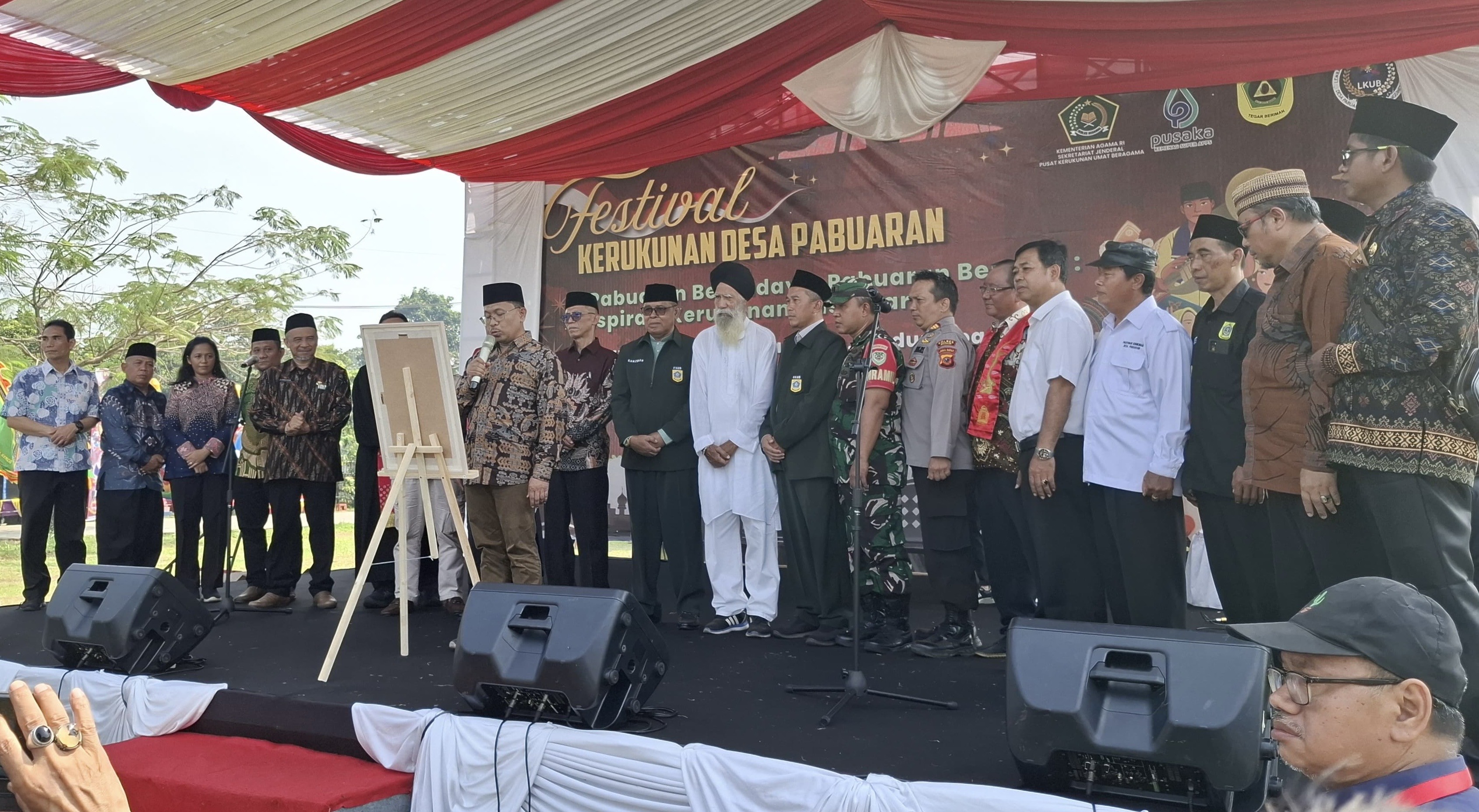 PKUB Fasilitasi Festival Kerukunan di Desa Pabuaran