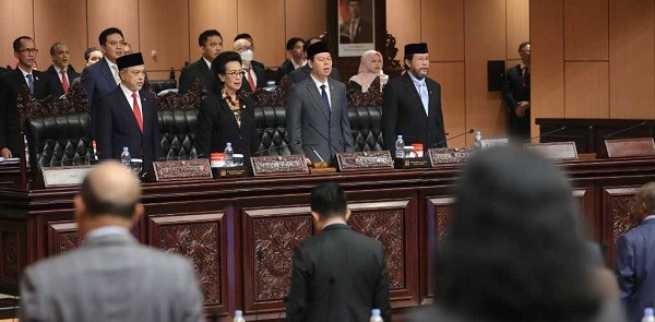 DPD RI Sahkan Beberapa RUU dan Laporan Kinerja Alat Kelengkapan pada Sidang Paripurna Kelima Belas