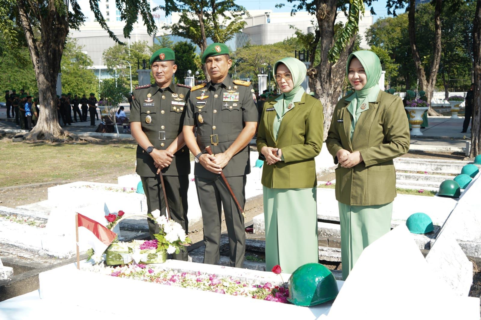 Danrem 084/Bhaskara Jaya dan Rombongan Gelar Ziarah dalam Rangka HUT Korem 084/BJ ke-59