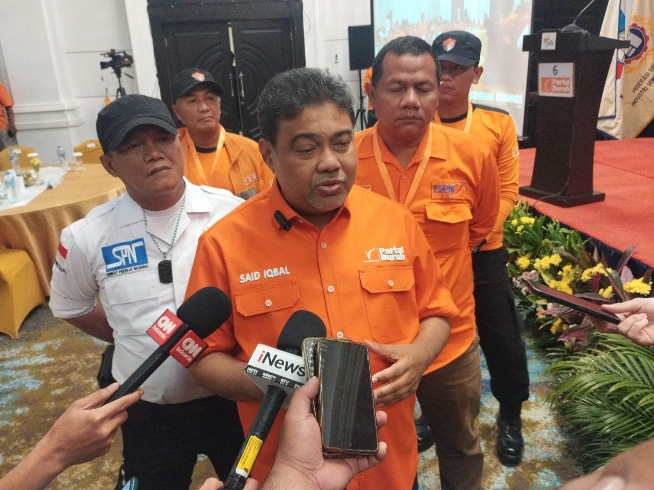 Partai Buruh Ingatkan DPR-Pemerintah, Jangan Coba-coba Lawan Putusan MK