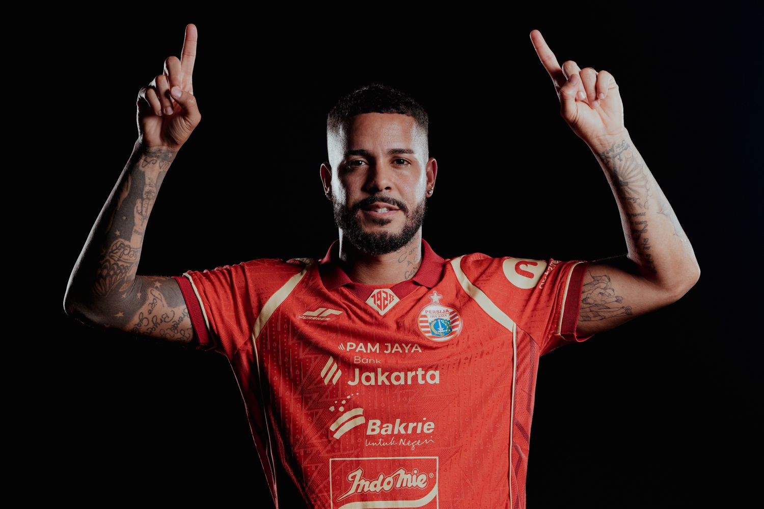 Resmi Datangkan Emaxwell Souza de Lima,  Persija Pertajam Lini Serang Jelang Super League 2025/2026