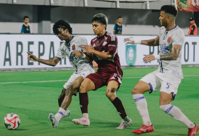 Pemain Baru Tidak Bisa Tampil Akibat Sanksi FIFA, PSM Ditahan Imbang Persijap di Pekan Perdana Super League