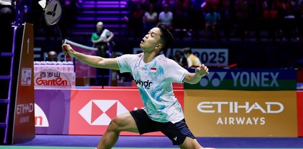 Drama Tiga Gim! Ginting Terpeleset Saat Match Point, Gugur di Babak Pertama Kejuaraan Dunia BWF 2025