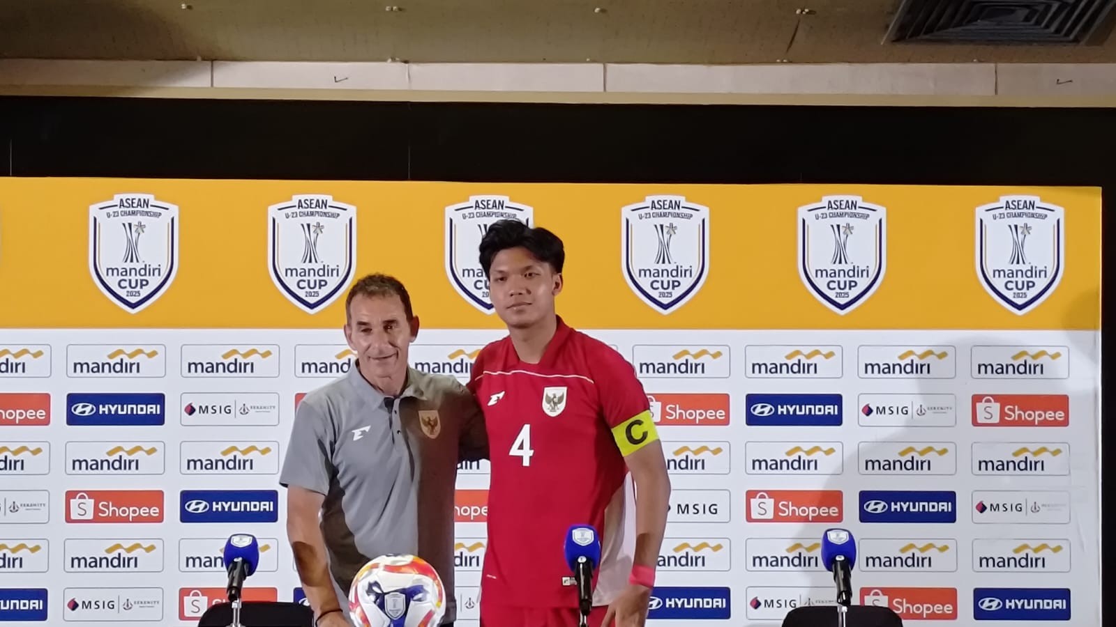 Gerald Vanenburg Minta Timnas Indonesia Fokus Jelang Laga Perdana Kualifikasi Piala Asia U-23 2026