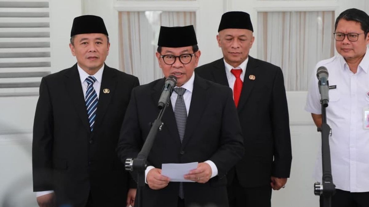 Gubernur DKI Pramono Anung Tegur MRT Jakarta Soal Kenaikan Harga Sewa Kios di Blok M