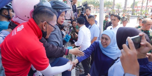 Khofifah Bantah PHK Massal Gudang Garam: Itu Pensiun Dini