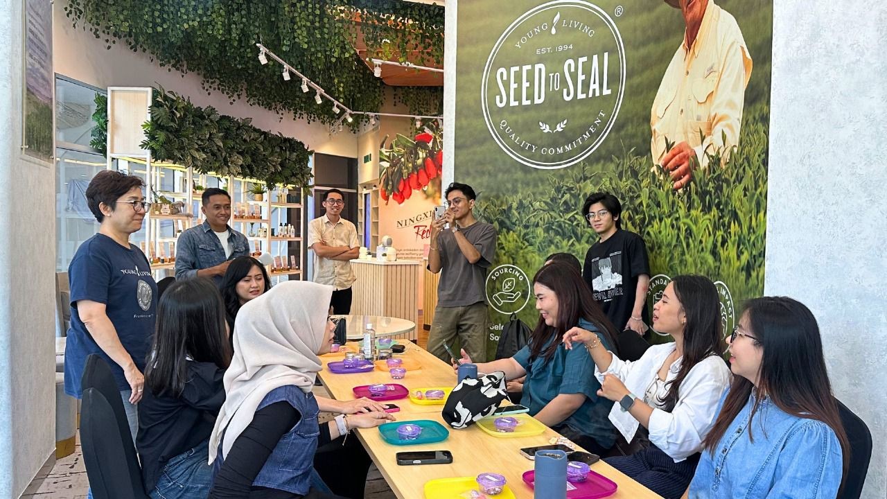 Lebih dari Sekadar Pengalaman Menginap, Grand Whiz Hotel Praxis Gandeng Young Living Gelar “The Scented Journey”