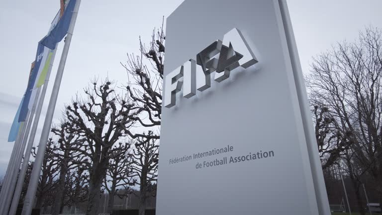 FIFA Sanksi FAM dan Tujuh Pemain Naturalisasi Timnas Malaysia Akibat Pemalsuan Dokumen