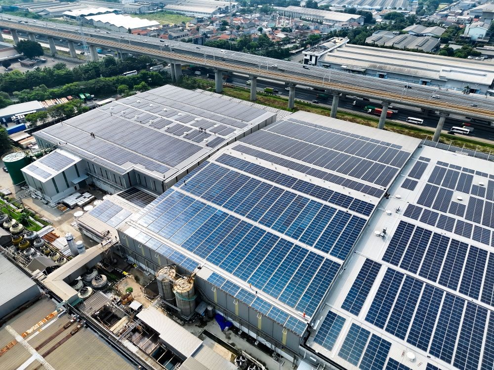 Peringati Hari Ozon Sedunia, WINGS Group Pasang PLTS Atap 36 MWp di Delapan Pabrik, Perkuat Transisi Energi Bersih