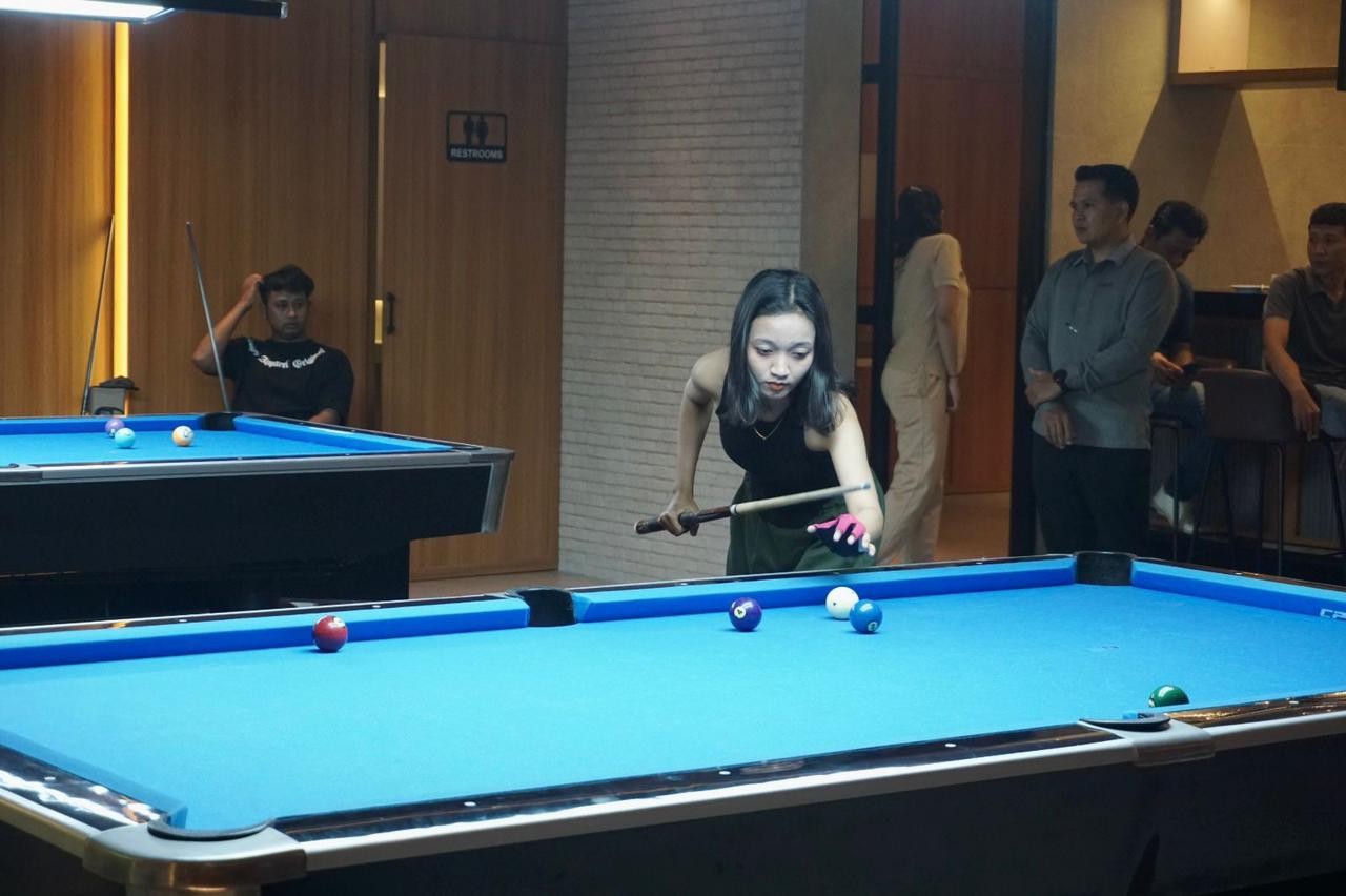 Aston Gresik Gelar Fun Billiard Competition, Hadirkan Pengalaman Menginap yang Interaktif