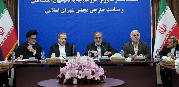 Menlu Iran Soroti Upaya Menjaga Kepentingan Nasional dan Program Nuklir