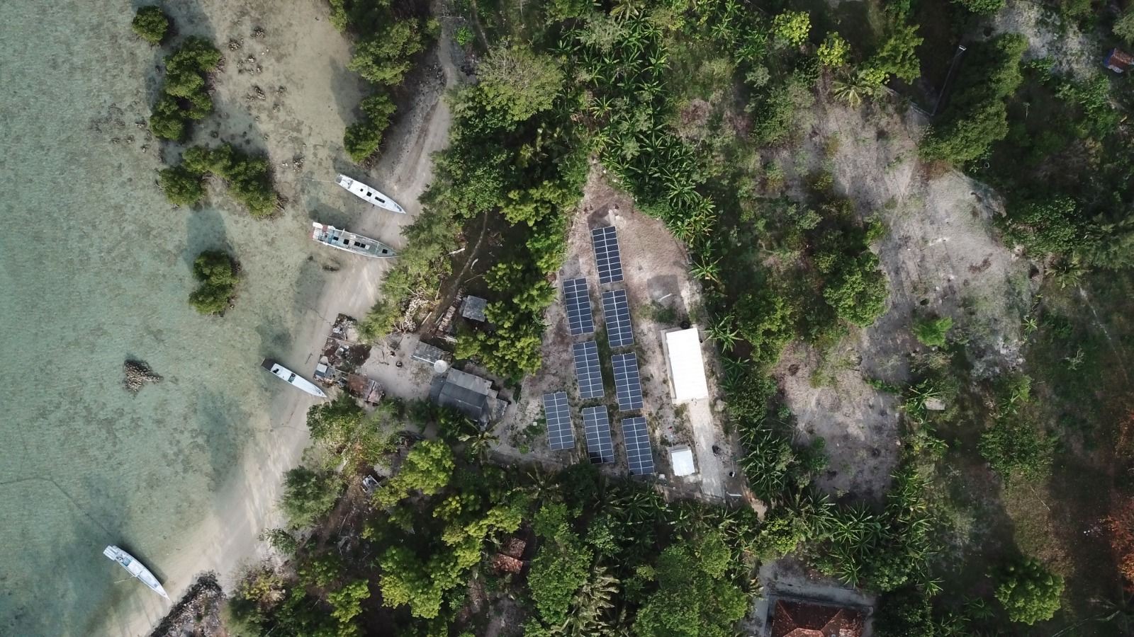Dukung Program Pemerintah, PLN Percepat Elektrifikasi Wilayah 3T dengan Energi Terbarukan