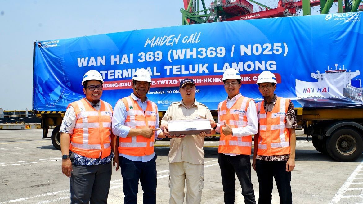 Sinergi untuk Pertumbuhan Logistik, PT Terminal Teluk Lamong Sambut Maiden Call Service TPI Pelayaran Wan Hai