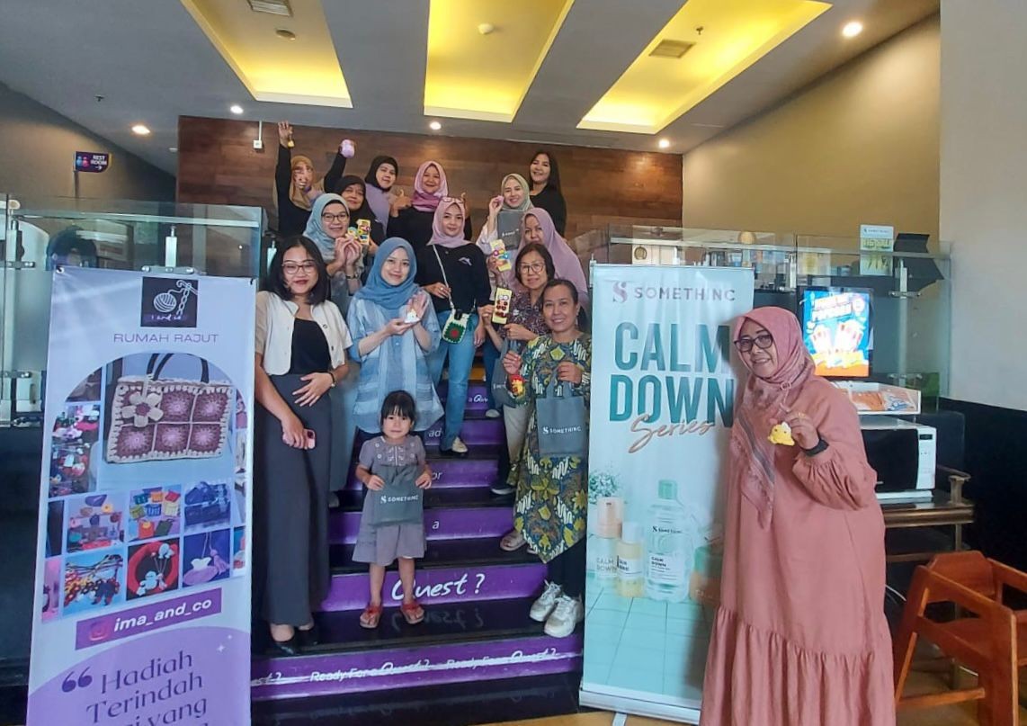 Quest Hotel Darmo Surabaya Gandeng IMA & CO Lestarikan UMKM Lewat Crochet Workshop