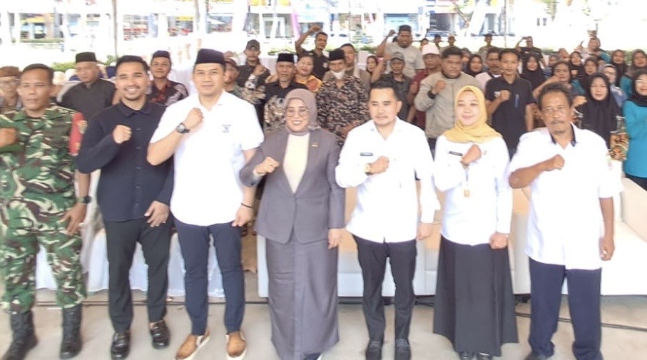 Siti Qomariyah Ajak Aparatur Desa Perkuat Pengawasan demi Kemajuan Ekonomi Lokal