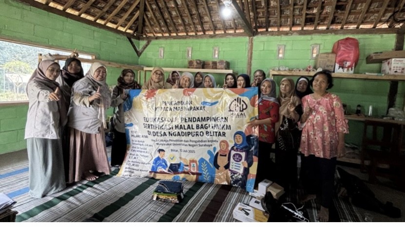 Kembangkan Pariwisata Halal, Unesa Gelar Sosialisasi Sertifikasi Halal di Ngadipuro, Blitar